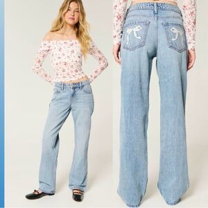 NWT Hollister Low-Rise Medium Wash Eyelet Bow Loose Jeans